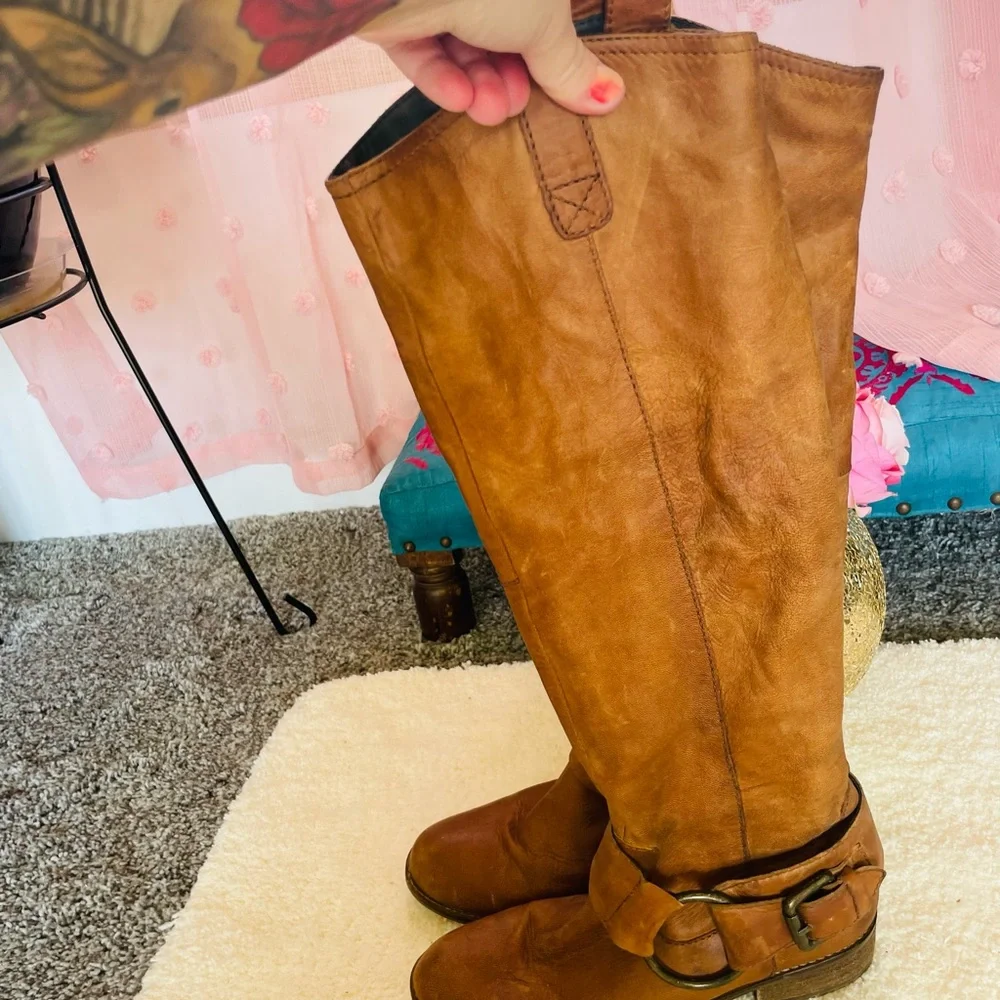 Steve Madden Women’s COGNAC BANKKER LEATHER KNEE HIGH RIDING BOOTS